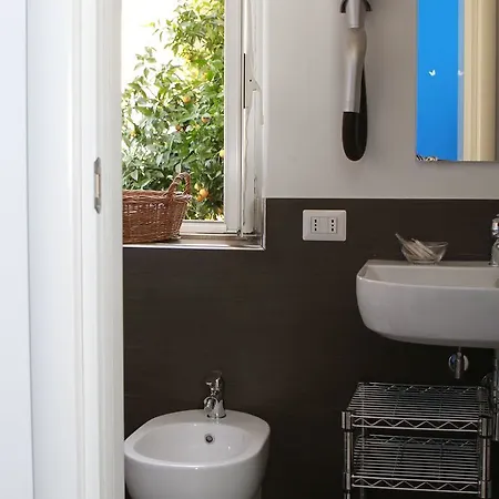 Ginester Bed & Breakfast Rome